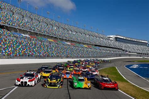 Daytona 24 Hours: Schedule, how to watch on TV and more : .